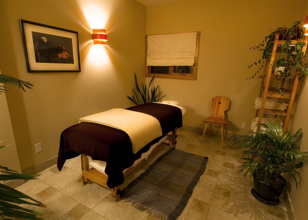 massage-room-gothics