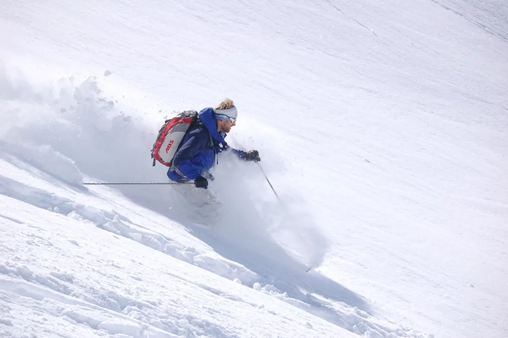 chile-heli-skiing-10