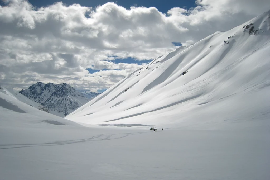 chile-heli-skiing-4