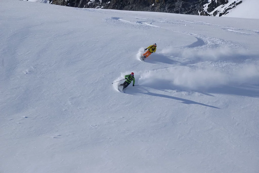 sweden-heli-skiing (1)