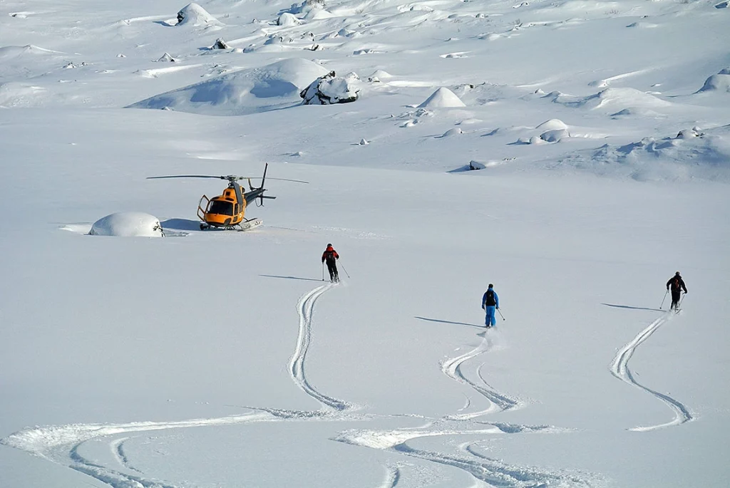 sweden-heli-skiing (7)