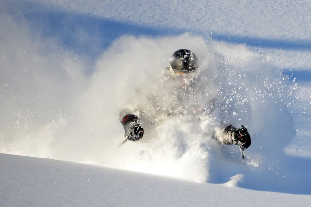 valemount-private-heli-skiing (7)