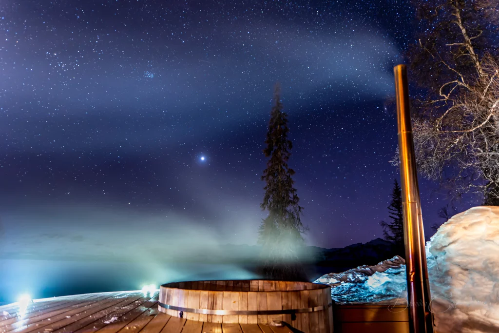 Hot Tub - Tordrillo Mountain Lodge Alaska